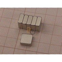 Magnes neodymowy do tablic szklanych Naga i Nobo 10x10x4 mm