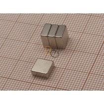 Magnes neodymowy do tablic szklanych Naga i Nobo 7x7x3 mm
