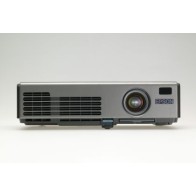 Projektor multimedialny Epson EMP-750