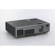 Projektor multimedialny Epson EMP-760
