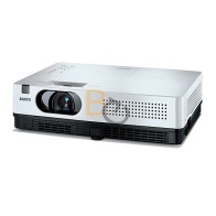 Projektor multimedialny Sanyo PLC-XD2600
