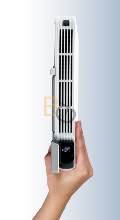 Ekonomiczny projektor bez lampy Casio XJ-V1, LED/Laser